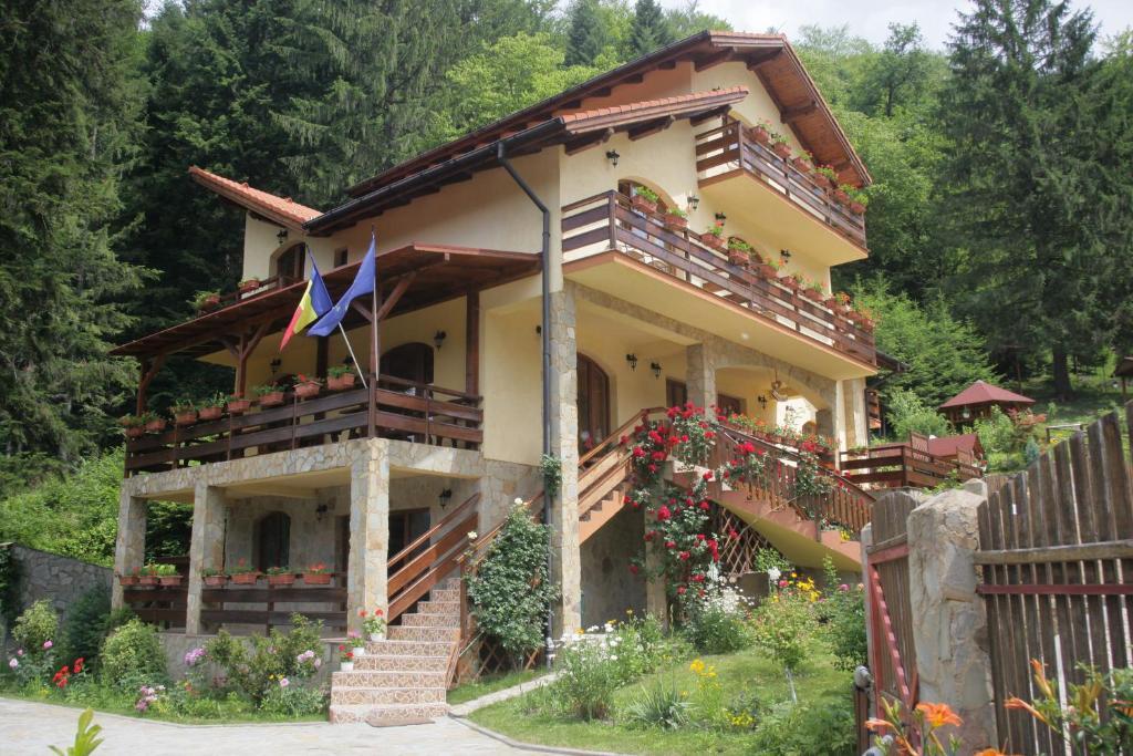 Casa Anca Boutique Hotel Alsótömös Kültér fotó